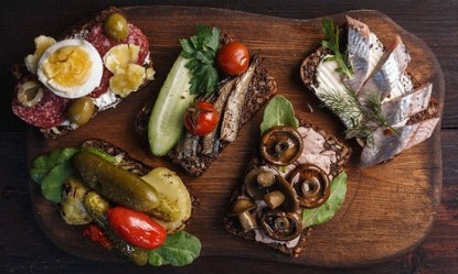 &Eta; &nu;&omicron;&rho;&beta;&eta;&gamma;&iota;&kappa;ή &delta;ί&alpha;&iota;&tau;&alpha; &pi;&omicron;&upsilon; &upsilon;&pi;ό&sigma;&chi;&epsilon;&tau;&alpha;&iota; &delta;&iota;&pi;&lambda;ά&sigma;&iota;&alpha; &alpha;&pi;ώ&lambda;&epsilon;&iota;&alpha; &kappa;&iota;&lambda;ώ&nu; &kappa;&alpha;&iota; &pi;ό&nu;&tau;&omega;&nu;!