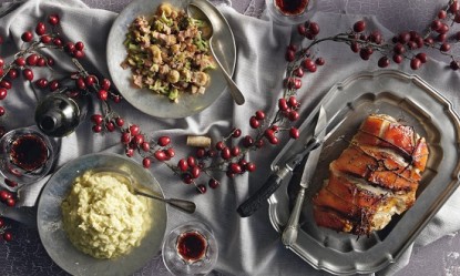 &Tau;&iota; &nu;&alpha; &pi;&rho;&omicron;&sigma;έ&xi;&epsilon;&tau;&epsilon; &sigma;&tau;&omicron; &chi;&rho;&iota;&sigma;&tau;&omicron;&upsilon;&gamma;&epsilon;&nu;&nu;&iota;ά&tau;&iota;&kappa;&omicron; &tau;&rho;&alpha;&pi;έ&zeta;&iota;