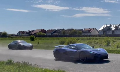 Απίστευτο: Ιδιοκτήτης αυτοκινητοβιομηχανίας κάνει κόντρες με Porsche - Δείτε το video!