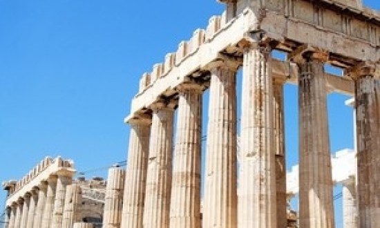 Φθορές στον Παρθενώνα από αθλητές parkour!