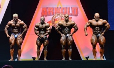 &Delta;&epsilon;ί&tau;&epsilon; &omicron;&lambda;ό&kappa;&lambda;&eta;&rho;&omicron; &tau;&omicron; Arnold Classic Europe 2015 &mu;&epsilon; έ&nu;&alpha;... &kappa;&lambda;&iota;&kappa;!