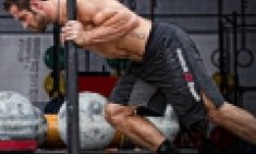 9 &lambda;ό&gamma;&omicron;&iota; &pi;&omicron;&upsilon; &delta;&iota;&alpha;&phi;έ&rho;&epsilon;&iota; &tau;&omicron; CrossFit &alpha;&pi;ό &tau;&alpha; ά&lambda;&lambda;&alpha; &epsilon;ί&delta;&eta; ά&sigma;&kappa;&eta;&sigma;&eta;&sigmaf;