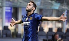 &laquo;&Tau;&rho;&omicron;&mu;ά&zeta;&omicron;&upsilon;&nu;&raquo; &tau;&alpha; &gamma;&upsilon;&mu;&nu;&alpha;&sigma;&mu;έ&nu;&alpha; &pi;ό&delta;&iota;&alpha; &tau;&omicron;&upsilon; &Tau;&sigma;&alpha;&lambda;&chi;ά&nu;&omicron;&gamma;&lambda;&omicron;&upsilon;!