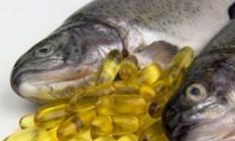 &Omicron;&iota; &phi;&alpha;&rho;&mu;&alpha;&kappa;&omicron;&beta;&iota;&omicron;&mu;&eta;&chi;&alpha;&nu;ί&epsilon;&sigmaf; &kappa;&upsilon;&kappa;&lambda;&omicron;&phi;&omicron;&rho;&omicron;ύ&nu; &sigma;&tau;&omicron; &epsilon;&mu;&pi;ό&rho;&iota;&omicron; &phi;ά&rho;&mu;&alpha;&kappa;&alpha; &Omega;&mu;έ&gamma;&alpha; 3 &mu;&epsilon; &sigma;&upsilon;&nu;&tau;&alpha;&gamma;&eta;