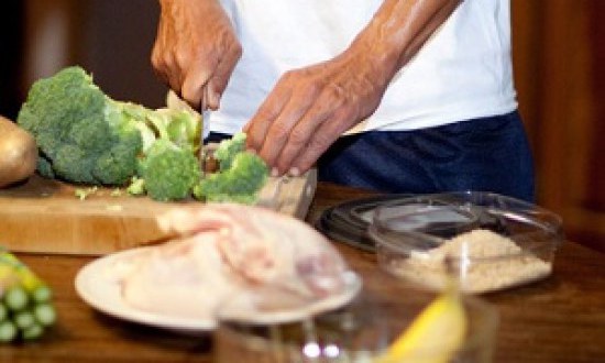 &Eta; &delta;ί&alpha;&iota;&tau;&alpha; &pi;&omicron;&upsilon; &upsilon;&pi;ό&sigma;&chi;&epsilon;&tau;&alpha;&iota;... &theta;&alpha;ύ&mu;&alpha;&tau;&alpha;