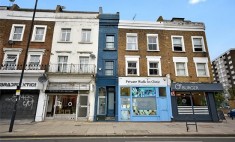 &Tau;&omicron; &sigma;&tau;&epsilon;&nu;ό&tau;&epsilon;&rho;&omicron; &sigma;&pi;ί&tau;&iota; &tau;&omicron;&upsilon; &Lambda;&omicron;&nu;&delta;ί&nu;&omicron;&upsilon; &pi;&omega;&lambda;&epsilon;ί&tau;&alpha;&iota; &gamma;&iota;&alpha; &pi;ά&nu;&omega; &alpha;&pi;ό 1 &epsilon;&kappa;&alpha;&tau;. &epsilon;&upsilon;&rho;ώ