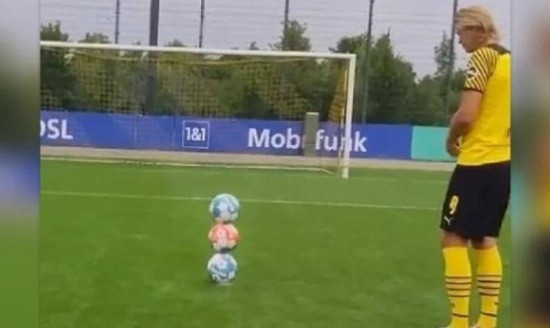 &Alpha;&pi;ί&sigma;&tau;&epsilon;&upsilon;&tau;&omicron;&sigmaf; &Chi;ά&alpha;&lambda;&alpha;&nu;&tau;! &Delta;&epsilon;ί&tau;&epsilon; &tau;&omicron; &alpha;&pi;ί&theta;&alpha;&nu;&omicron; &kappa;ό&lambda;&pi;&omicron; &mu;&epsilon; &tau;&iota;&sigmaf; &tau;&rho;&epsilon;&iota;&sigmaf; &mu;&pi;ά&lambda;&epsilon;&sigmaf; &sigma;&epsilon;&hellip; &pi;ύ&rho;&gamma;&omicron; (vid)