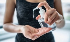 &Mu;ή&pi;&omega;&sigmaf; &tau;&omicron; έ&chi;&epsilon;&tau;&epsilon;... &pi;&alpha;&rho;&alpha;&kappa;ά&nu;&epsilon;&iota; &mu;&epsilon; &tau;&eta; &chi;&rho;ή&sigma;&eta; &alpha;&nu;&tau;&iota;&sigma;&eta;&pi;&tau;&iota;&kappa;ώ&nu;;