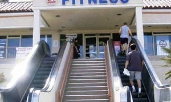 &Kappa;ά&pi;&omicron;&iota;&omicron;&iota; &delta;&epsilon;&nu; &tau;&eta;&nu; &pi;&alpha;&lambda;&epsilon;ύ&omicron;&upsilon;&nu; &kappa;&alpha;&theta;ό&lambda;&omicron;&upsilon; &sigma;&tau;&omicron; &gamma;&upsilon;&mu;&nu;&alpha;&sigma;&tau;ή&rho;&iota;&omicron; (pic-video) !