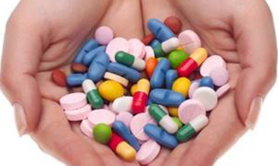 &Eta; &theta;&epsilon;&rho;&alpha;&pi;&epsilon;ί&alpha; &mu;&epsilon; &sigma;&tau;&alpha;&tau;ί&nu;&eta; &mu;&pi;&omicron;&rho;&epsilon;ί &nu;&alpha; &epsilon;ί&nu;&alpha;&iota; &epsilon;&pi;&iota;&kappa;ί&nu;&delta;&upsilon;&nu;&eta; &gamma;&iota;&alpha; &tau;&omicron;&upsilon;&sigmaf; &alpha;&theta;&lambda;&eta;&tau;έ&sigmaf;