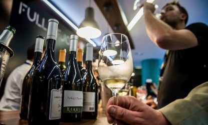 &Alpha;&upsilon;&tau;ό&sigmaf; &epsilon;ί&nu;&alpha;&iota; &omicron; &lambda;ό&gamma;&omicron;&sigmaf; &pi;&omicron;&upsilon; &pi;&epsilon;&iota;&nu;ά&mu;&epsilon; ό&tau;&alpha;&nu; &pi;ί&nu;&omicron;&upsilon;&mu;&epsilon;