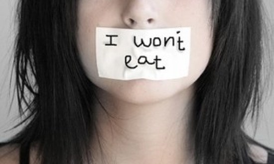 &Nu;&epsilon;&upsilon;&rho;&iota;&kappa;ή &alpha;&nu;&omicron;&rho;&epsilon;&xi;ί&alpha;: &Eta; ύ&pi;&omicron;&upsilon;&lambda;&eta; &alpha;&sigma;&theta;έ&nu;&epsilon;&iota;&alpha; &kappa;&alpha;&iota; &tau;&alpha; &sigma;&upsilon;&mu;&pi;&tau;ώ&mu;&alpha;&tau;ά &tau;&eta;&sigmaf;