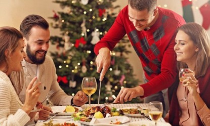 &Pi;ό&sigma;&epsilon;&sigmaf; &theta;&epsilon;&rho;&mu;ί&delta;&epsilon;&sigmaf; έ&chi;&epsilon;&iota; &kappa;ά&theta;&epsilon; &phi;&alpha;&gamma;&eta;&tau;ό &sigma;&tau;&omicron; &gamma;&iota;&omicron;&rho;&tau;&iota;&nu;ό &tau;&rho;&alpha;&pi;έ&zeta;&iota;