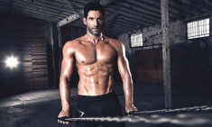 &Omicron;&iota; &sigma;&upsilon;&mu;&beta;&omicron;&upsilon;&lambda;έ&sigmaf; &alpha;&nu;ά&pi;&tau;&upsilon;&xi;&eta;&sigmaf; &mu;&upsilon;&iota;&kappa;ή&sigmaf; &mu;ά&zeta;&alpha;&sigmaf; &tau;&omicron;&upsilon; &laquo;Lucifer&raquo;