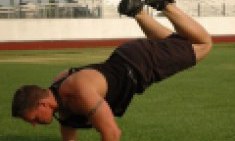 &Eta; &pi;&epsilon;&nu;&tau;ά&lambda;&epsilon;&pi;&tau;&eta; &gamma;&upsilon;&mu;&nu;&alpha;&sigma;&tau;&iota;&kappa;ή &epsilon;&pi;&alpha;&nu;&alpha;&phi;ό&rho;&tau;&iota;&sigma;&eta;&sigmaf;