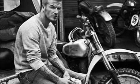 &Kappa;&omicron;&upsilon;&rho;έ&psi;&omicron;&upsilon; ό&pi;&omega;&sigmaf; &omicron;&iota; &sigma;&tau;&alpha;&rho; &kappa;&alpha;&iota; &mu;&epsilon;&tau;&alpha;&mu;&omicron;&rho;&phi;ώ&sigma;&omicron;&upsilon; &sigma;&epsilon; &gamma;ό&eta;