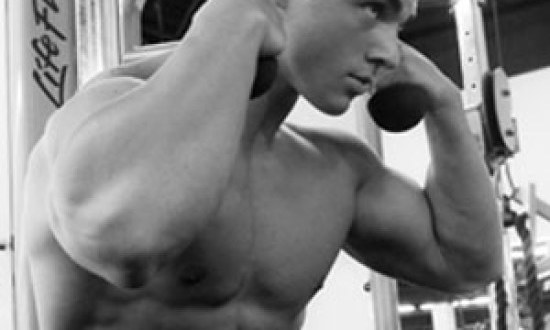 Κοιλιακοί φέτες. Χτίστε και δυναμώστε τον κορμό σας