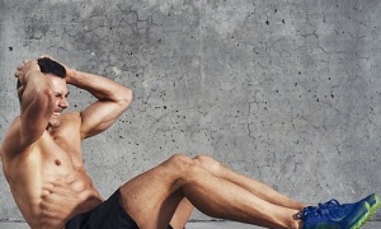 Η πιο πιασάρικη συμβουλή για να φτιάξεις στομάχι-πλάκα