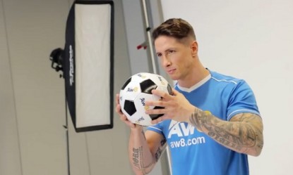 &Eta; &alpha;&pi;ί&sigma;&tau;&epsilon;&upsilon;&tau;&eta; &mu;&epsilon;&tau;&alpha;&mu;ό&rho;&phi;&omega;&sigma;&eta; &tau;&omicron;&upsilon; Fernando Torres &sigma;&epsilon;... Hulk &pi;&omicron;&upsilon; &kappa;&alpha;&nu;&epsilon;ί&sigmaf; &delta;&epsilon;&nu; &pi;&epsilon;&rho;ί&mu;&epsilon;&nu;&epsilon;!