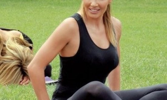 Στα… θρανία της γυμναστικής η Ελένη Πετρουλάκη!