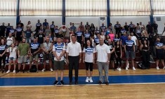 &Mu;&epsilon;&gamma;ά&lambda;&eta; &eta; &sigma;&upsilon;&mu;&mu;&epsilon;&tau;&omicron;&chi;ή &sigma;&tau;&eta; &Sigma;&chi;&omicron;&lambda;ή &Pi;&rho;&omicron;&pi;&omicron;&nu;&eta;&tau;ώ&nu; &Sigma;&omega;&mu;&alpha;&tau;&iota;&kappa;ή&sigmaf; &Delta;&iota;ά&pi;&lambda;&alpha;&sigma;&eta;&sigmaf; &amp; Fitness &sigma;&tau;&omicron; &Nu;&alpha;ύ&pi;&lambda;&iota;&omicron;