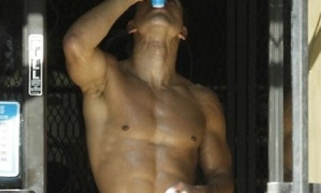 &Gamma;ά&lambda;&alpha;, &mu;&upsilon;ϊ&kappa;ή &alpha;&nu;ά&pi;&tau;&upsilon;&xi;&eta; &kappa;&alpha;&iota; &gamma;&rho;ά&mu;&mu;&omega;&sigma;&eta;!