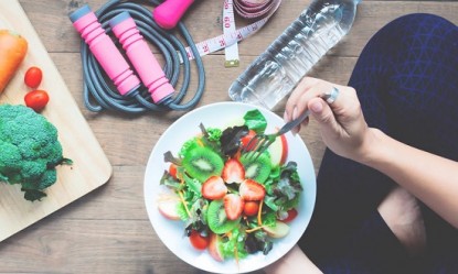 &Nu;&eta;&sigma;&tau;&epsilon;ί&alpha;: &Tau;&alpha; &pi;&lambda;&epsilon;&omicron;&nu;&epsilon;&kappa;&tau;ή&mu;&alpha;&tau;ά &tau;&eta;&sigmaf; &sigma;&tau;&omicron;&nu; &omicron;&rho;&gamma;&alpha;&nu;&iota;&sigma;&mu;ό &mu;&alpha;&sigmaf;