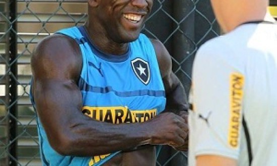 O &laquo;King Kong&raquo; &Zeta;έ&epsilon;&nu;&tau;&omicron;&rho;&phi; &kappa;&alpha;&iota; &tau;&omicron;... bodybuilding!