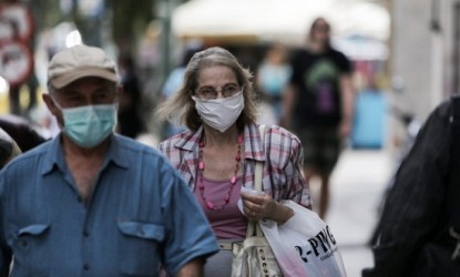 &Pi;&omicron;&iota;&epsilon;&sigmaf; &mu;ά&sigma;&kappa;&epsilon;&sigmaf; &pi;&rho;&omicron;&sigma;&tau;&alpha;&tau;&epsilon;ύ&omicron;&upsilon;&nu; &pi;&epsilon;&rho;&iota;&sigma;&sigma;ό&tau;&epsilon;&rho;&omicron; &alpha;&pi;ό &tau;&omicron;&nu; &kappa;&omicron;&rho;&omega;&nu;&omicron;ϊό