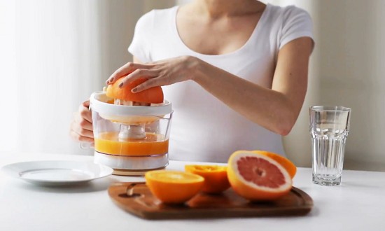 &Tau;&alpha; &phi;&rho;&omicron;ύ&tau;&alpha; &mu;&epsilon; &tau;&omicron;&upsilon;&sigmaf; &lambda;&iota;&gamma;ό&tau;&epsilon;&rho;&omicron;&upsilon;&sigmaf; &upsilon;&delta;&alpha;&tau;ά&nu;&theta;&rho;&alpha;&kappa;&epsilon;&sigmaf;