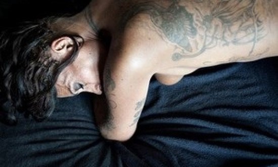 Εισβάλλοντας στη ζωή μιας πόρνης! (ΦΩΤΟ)