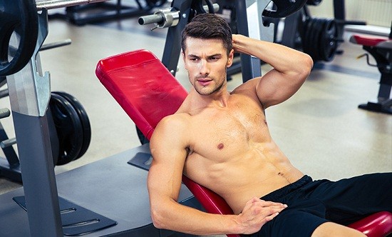 &Pi;ό&tau;&epsilon; &kappa;&alpha;&iota; &gamma;&iota;&alpha;&tau;ί &eta; &gamma;&upsilon;&mu;&nu;&alpha;&sigma;&tau;&iota;&kappa;ή &beta;&epsilon;&lambda;&tau;&iota;ώ&nu;&epsilon;&iota; &tau;&eta; &mu;&nu;ή&mu;&eta; &mu;&alpha;&sigmaf;;