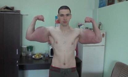 &Mu;&epsilon; &alpha;&kappa;&rho;&omega;&tau;&eta;&rho;&iota;&alpha;&sigma;&mu;ό &kappa;&iota;&nu;&delta;&upsilon;&nu;&epsilon;ύ&epsilon;&iota; &omicron; &alpha;&mu;&epsilon;&tau;&alpha;&nu;ό&eta;&tau;&omicron;&sigmaf; &Rho;ώ&sigma;&omicron;&sigmaf; &laquo;&pi;&omicron;&pi;ά&iota;&raquo;!