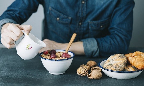 &Delta;ώ&sigma;&epsilon; &epsilon;&nu;έ&rho;&gamma;&epsilon;&iota;&alpha; &sigma;&tau;&omicron; &sigma;ώ&mu;&alpha; &sigma;&omicron;&upsilon; &mu;&epsilon; &tau;&eta;&nu; &sigma;&omega;&sigma;&tau;ή &delta;&iota;&alpha;&tau;&rho;&omicron;&phi;ή