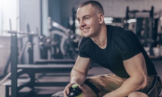 &Gamma;&iota;&alpha;&tau;ί &epsilon;ί&nu;&alpha;&iota; &pi;&rho;&omicron;&tau;&iota;&mu;ό&tau;&epsilon;&rho;&omicron; &nu;&alpha; &gamma;&rho;&alpha;&phi;&tau;&epsilon;ί&sigmaf; &gamma;&upsilon;&mu;&nu;&alpha;&sigma;&tau;ή&rho;&iota;&omicron; &tau;&omicron; &chi;&epsilon;&iota;&mu;ώ&nu;&alpha;;