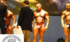 &Alpha;&pi;&omicron;&tau;&epsilon;&lambda;έ&sigma;&mu;&alpha;&tau;&alpha; - 2015 IFBB 28&omicron; &Pi;&rho;&omega;&tau;ά&theta;&lambda;&eta;&mu;&alpha; (&Beta;&epsilon;&lambda;&lambda;ί&delta;&epsilon;&iota;&omicron; &Theta;&epsilon;&sigma;&sigma;&alpha;&lambda;&omicron;&nu;ί&kappa;&eta;)