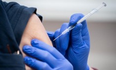 &Pi;ό&sigma;&omicron; &mu;&alpha;&sigmaf; &pi;&rho;&omicron;&sigma;&tau;&alpha;&tau;&epsilon;ύ&omicron;&upsilon;&nu; &tau;&epsilon;&lambda;&iota;&kappa;ά &tau;&alpha; &epsilon;&mu;&beta;ό&lambda;&iota;&alpha;;