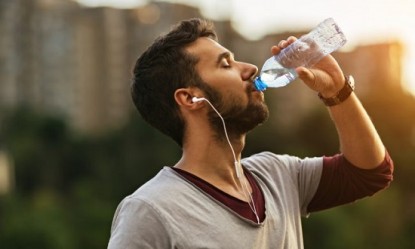 5 &mu;ύ&theta;&omicron;&iota; &gamma;&iota;&alpha; &tau;&eta;&nu; &upsilon;&gamma;&epsilon;ί&alpha; &kappa;&alpha;&iota; &tau;&eta; &delta;&iota;&alpha;&tau;&rho;&omicron;&phi;ή &pi;&omicron;&upsilon; &pi;&rho;έ&pi;&epsilon;&iota; &nu;&alpha; &alpha;&gamma;&nu;&omicron;ή&sigma;&epsilon;&tau;&epsilon;