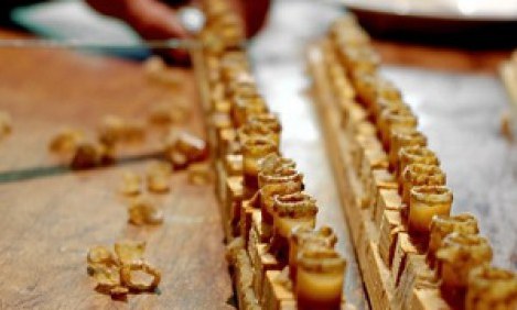 &Pi;&omicron;&iota;&omicron;&iota; &pi;&rho;έ&pi;&epsilon;&iota; &nu;&alpha; &tau;&rho;ώ&nu;&epsilon; &beta;&alpha;&sigma;&iota;&lambda;&iota;&kappa;ό &pi;&omicron;&lambda;&tau;ό;