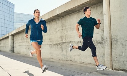 &Pi;&Omicron;&Upsilon;: &Alpha;&pi;&alpha;&rho;&alpha;ί&tau;&eta;&tau;&omicron; &nu;&alpha; &sigma;&upsilon;&nu;&epsilon;&chi;ί&sigma;&omicron;&upsilon;&mu;&epsilon; &nu;&alpha; &alpha;&theta;&lambda;&omicron;ύ&mu;&alpha;&sigma;&tau;&epsilon; &epsilon;&nu; &mu;έ&sigma;&omega; &pi;&alpha;&nu;&delta;&eta;&mu;ί&alpha;&sigmaf;