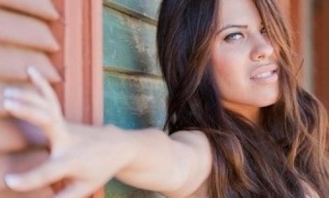 M&alpha;&gamma;&epsilon;ύ&epsilon;&iota; &kappa;ό&sigma;&mu;&omicron; &eta; &phi;&epsilon;&tau;&iota;&nu;ή &beta;&alpha;&sigma;ί&lambda;&iota;&sigma;&sigma;&alpha; &tau;&omicron;&upsilon; &kappa;&alpha;&rho;&nu;&alpha;&beta;&alpha;&lambda;&iota;&omicron;ύ! (photos)