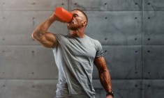 &Kappa;&rho;&epsilon;&alpha;&tau;ί&nu;&eta; &pi;&rho;&iota;&nu; ή &mu;&epsilon;&tau;ά &tau;&eta;&nu; &pi;&rho;&omicron;&pi;ό&nu;&eta;&sigma;&eta; &gamma;&iota;&alpha; &kappa;&alpha;&lambda;ύ&tau;&epsilon;&rho;&alpha; &alpha;&pi;&omicron;&tau;&epsilon;&lambda;έ&sigma;&mu;&alpha;&tau;&alpha;;