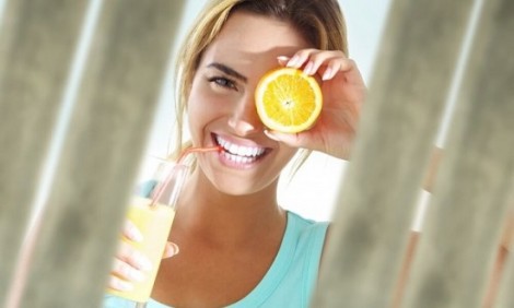 Ο πλήρης οδηγός διατροφής για να μην πάρεις κιλά στις διακοπές!