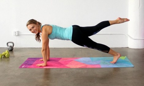 5 ασκήσεις pilates για να προλάβεις τους τραυματισμούς στο τρέξιμο