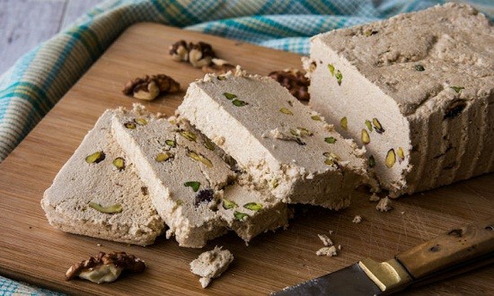 &Omicron; &chi;&alpha;&lambda;&beta;ά&sigmaf; &kappa;&alpha;&iota; 6 &tau;&rho;ό&pi;&omicron;&iota; &nu;&alpha; &tau;&omicron;&nu; &alpha;&pi;&omicron;&lambda;&alpha;ύ&sigma;&epsilon;&tau;&epsilon;