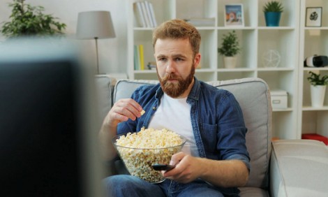 Αυτά τα ποτά και οι τροφές καταστρέφουν τη διάθεση για σεξ