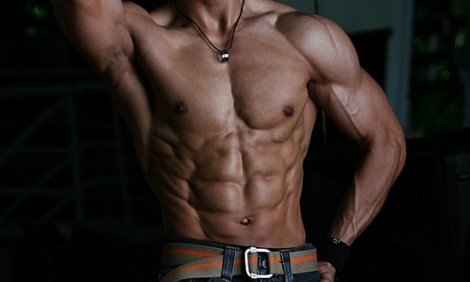 Πως θα κάνετε ορατούς τους κάτω κοιλιακούς σας