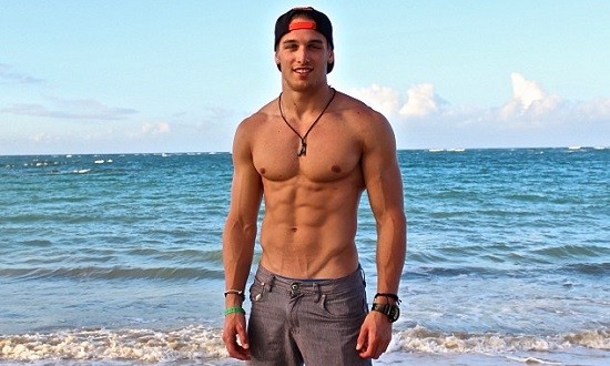 &Sigma;&upsilon;&nu;&alpha;&gamma;&epsilon;&rho;&mu;ό&sigmaf; &pi;&alpha;&rho;&alpha;&lambda;ί&alpha;&sigmaf;: 5 &alpha;&sigma;&kappa;ή&sigma;&epsilon;&iota;&sigmaf; &gamma;&iota;&alpha; &laquo;&pi;έ&tau;&rho;&iota;&nu;&omicron;&upsilon;&sigmaf;&raquo; &kappa;&omicron;&iota;&lambda;&iota;&alpha;&kappa;&omicron;ύ&sigmaf;