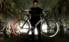 &Kappa;ά&nu;&epsilon; &tau;&omicron; &pi;&omicron;&delta;ή&lambda;&alpha;&tau;ό &sigma;&omicron;&upsilon; &nu;&alpha; &mu;&eta; &mu;&omicron;&iota;ά&zeta;&epsilon;&iota; &mu;&epsilon; &kappa;&alpha;&nu;έ&nu;&alpha; ά&lambda;&lambda;&omicron;!