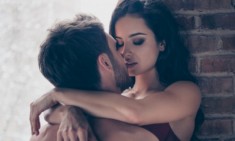 &Pi;&omicron;&iota;&alpha; &epsilon;ί&nu;&alpha;&iota; &eta; &kappa;&alpha;&lambda;ύ&tau;&epsilon;&rho;&eta; &sigma;&tau;&iota;&gamma;&mu;ή &gamma;&iota;&alpha; &sigma;&epsilon;&xi;